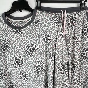 Kensie Womens Size S Leopard Print Lounge Set Pajamas Pink Gray Soft Fleece EUC